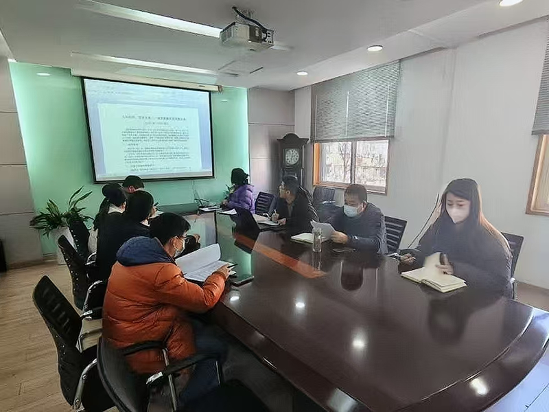 “五年奮進(jìn)路,城市煥新顏”宏嘉公司研討城市更新五年發(fā)展方案